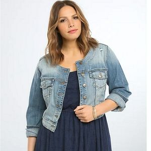 Torrid Collarless Cropped Denim Jacket Size 4 (4X)